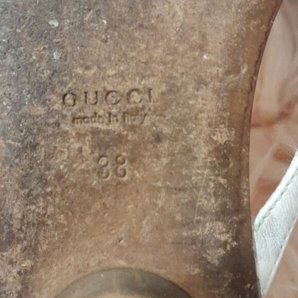 AUTHENTIC GUCCI VINTAGE MYSTIC WHITE LEATHER FLAT THONG SANDAL SIZE 38 - Picture 6 of 11